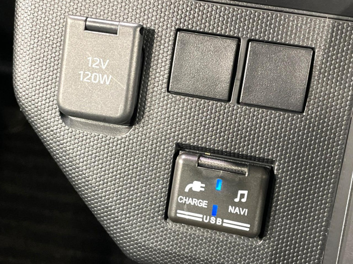 2020 Daihatsu Taft 6BA-LA900S (UW-6a1660a2d3127)[26]