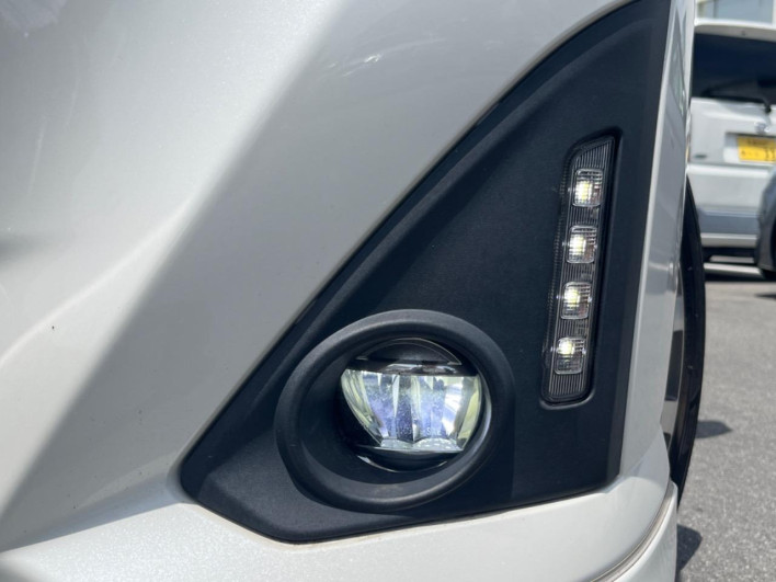 2017 Toyota Roomy DBA-M900A (UW-6a1660aa36d80)[9]