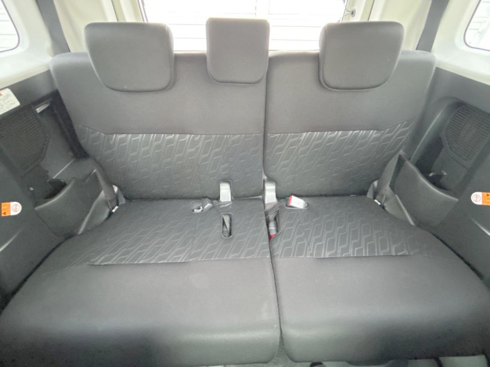 2017 Toyota Roomy DBA-M900A (UW-6a1660aa58625)[25]