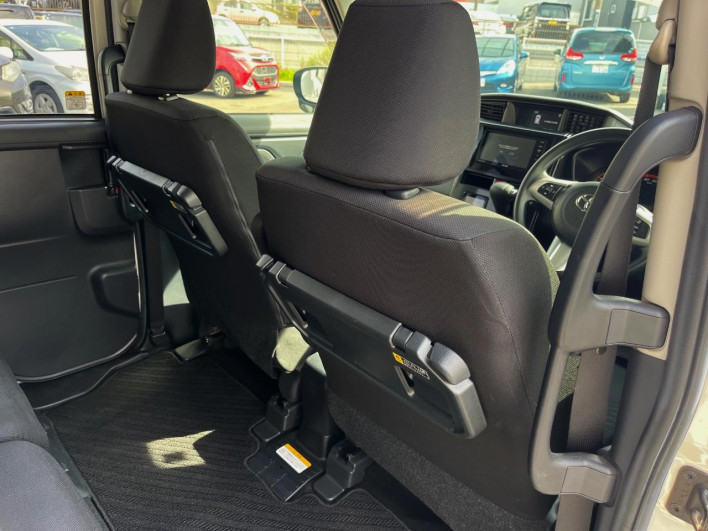 2017 Toyota Roomy DBA-M900A (UW-6a1660ab7e556)[20]