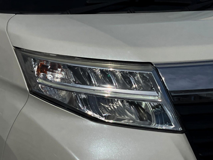 2017 Toyota Roomy DBA-M900A (UW-6a1660ab7e556)[15]
