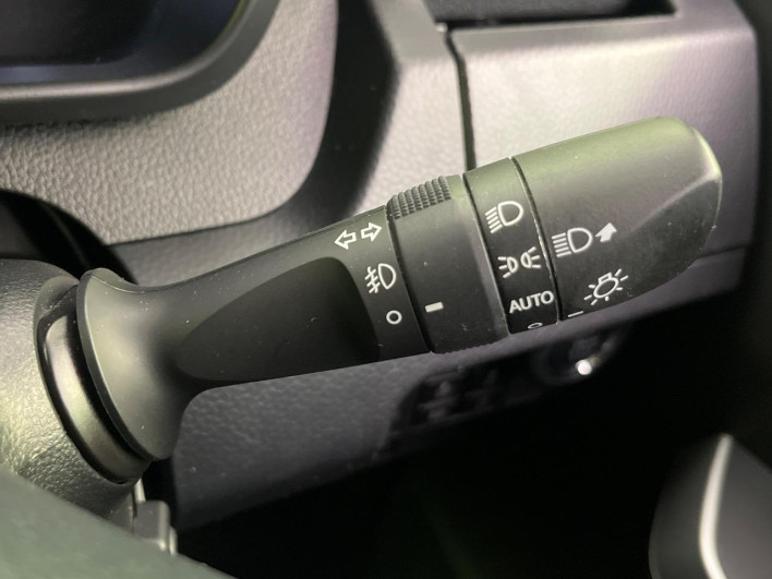 2019 Toyota Roomy DBA-M900A (UW-6a1660ad4bc6d)[25]