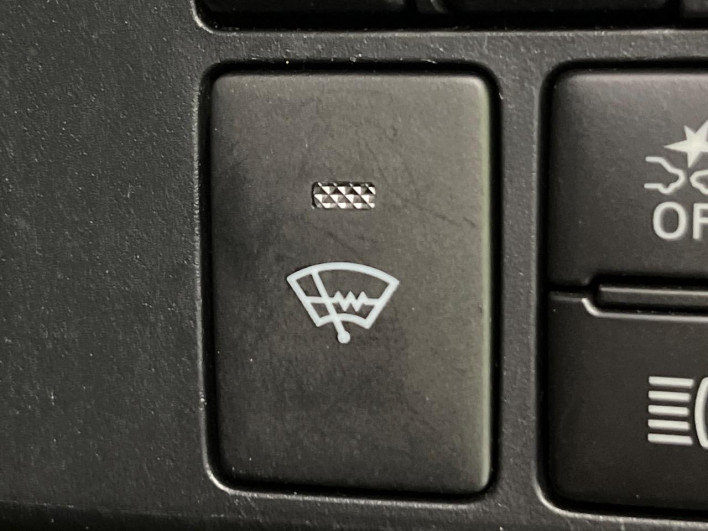 2019 Toyota Roomy DBA-M900A (UW-6a1660ad4bc6d)[21]