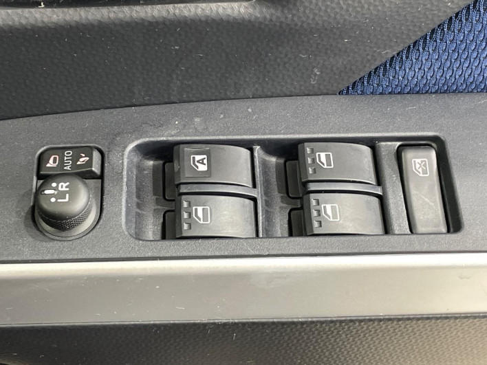 2019 Toyota Roomy DBA-M900A (UW-6a1660ad9e539)[10]