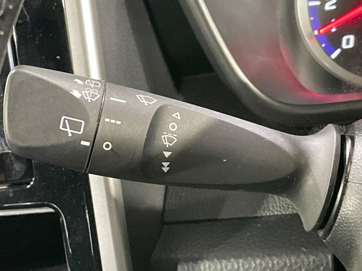 2019 Toyota Roomy DBA-M900A (UW-6a1660ad9e539)[17]