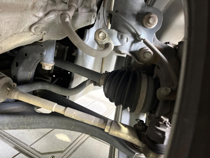 2017 Suzuki Solio Bandit DAA-MA36S (UW-6a1660b8cc810)[26]