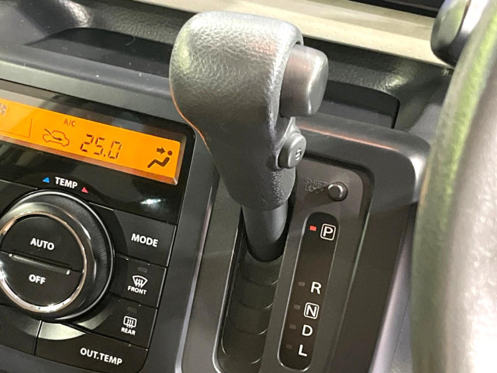 2014 Nissan Moco DBA-MG33S (UW-6a1660c283077)[28]