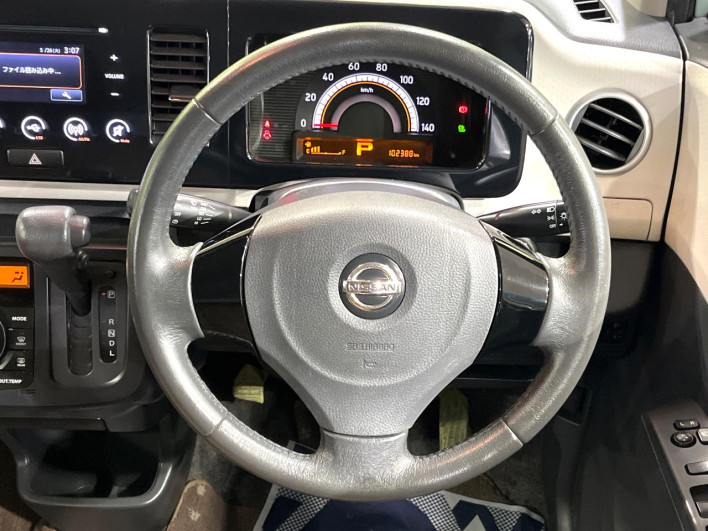 2014 Nissan Moco DBA-MG33S (UW-6a1660c283077)[15]