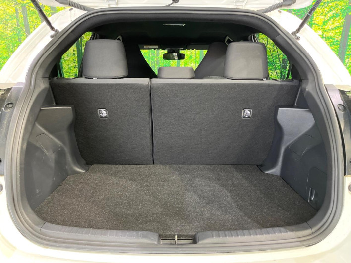 2021 Toyota Yaris 5BA-MXPA15 (UW-6a1660f886622)[6]