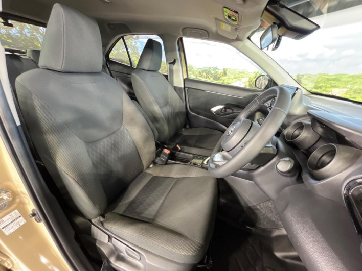 2023 Toyota Yaris Cross 6AA-MXPJ10 (UW-6a166100ce87f)[25]