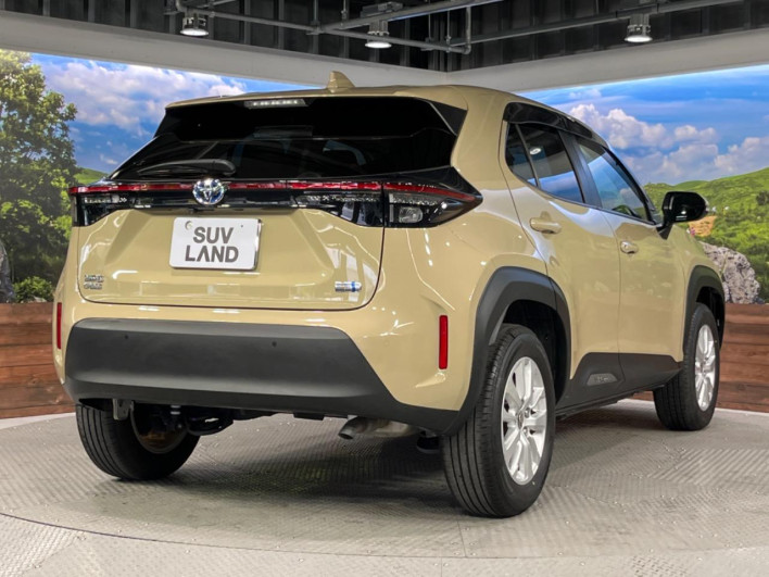 2023 Toyota Yaris Cross 6AA-MXPJ10 (UW-6a166100ce87f)[9]