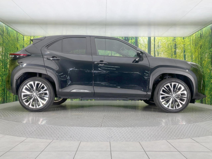 2023 Toyota Yaris Cross 6AA-MXPJ10 (UW-6a16610109b2d)[24]