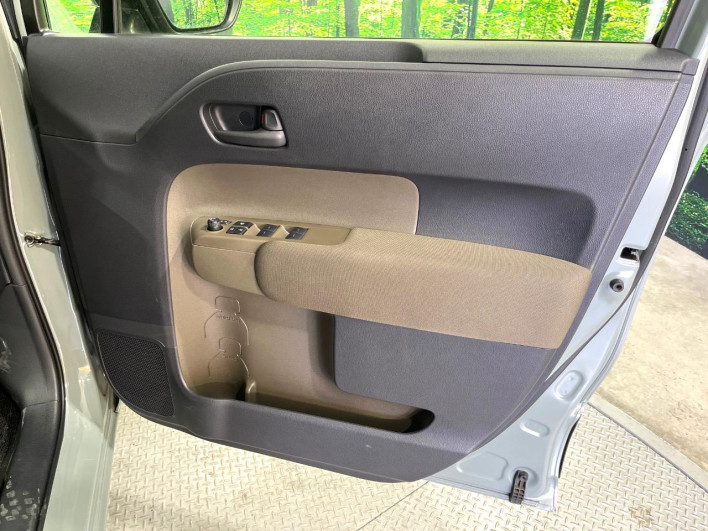 2023 Toyota Sienta 6AA-MXPL10G (UW-6a166107cbf71)[26]