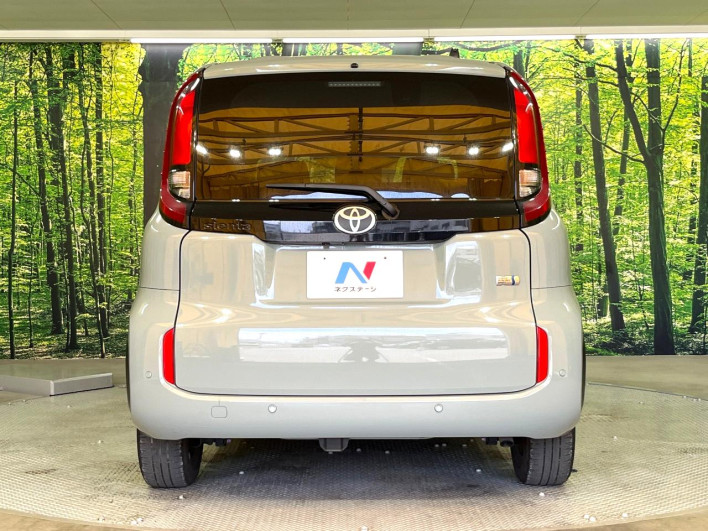 2023 Toyota Sienta 6AA-MXPL10G (UW-6a166107cbf71)[10]
