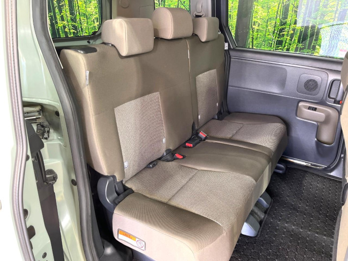 2023 Toyota Sienta 6AA-MXPL10G (UW-6a166107cbf71)[24]