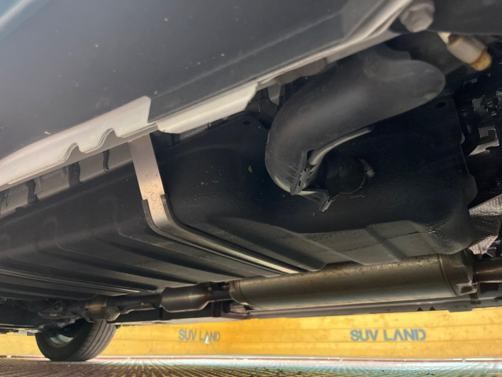 2022 Toyota Voxy 6BA-MZRA90W (UW-6a1661148804c)[13]