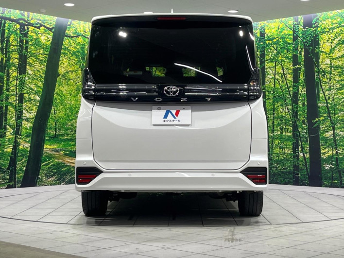 2023 Toyota Voxy 6BA-MZRA95W (UW-6a16611abd29e)[9]