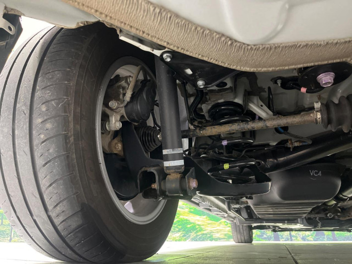 2023 Toyota Voxy 6BA-MZRA95W (UW-6a16611abd29e)[11]