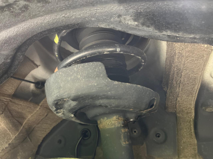 2023 Toyota Voxy 6BA-MZRA95W (UW-6a16611abd29e)[27]