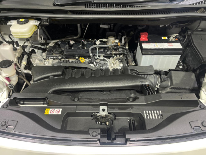 2023 Toyota Voxy 6BA-MZRA95W (UW-6a16611abd29e)[5]