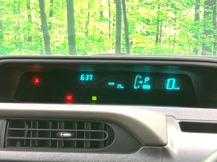 2013 Toyota Aqua DAA-NHP10 (UW-6a16611f3d05e)[21]