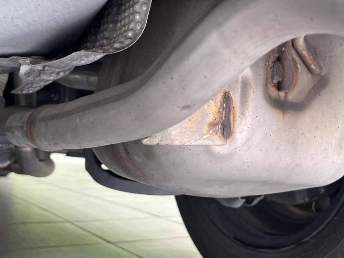 2019 Toyota Aqua DAA-NHP10 (UW-6a166121276ed)[22]