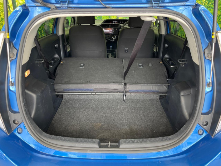 2019 Toyota Aqua DAA-NHP10 (UW-6a166121276ed)[15]