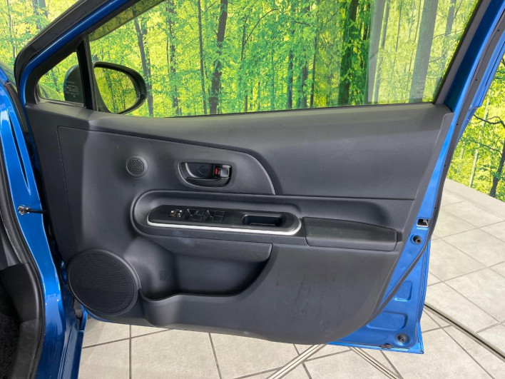 2019 Toyota Aqua DAA-NHP10 (UW-6a166121276ed)[25]
