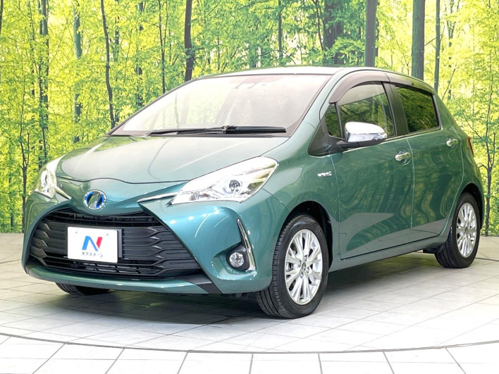 2017 Toyota Vitz DAA-NHP130 (UW-6a1661263bb0c)[24]