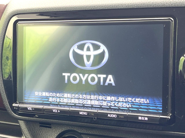 2017 Toyota Vitz DAA-NHP130 (UW-6a1661263bb0c)[19]