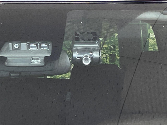 2015 Toyota Sienta DAA-NHP170G (UW-6a16612669e78)[6]