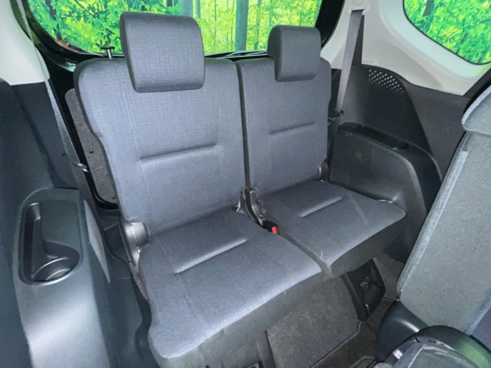 2016 Toyota Sienta DBA-NSP170G (UW-6a16612b271ea)[24]