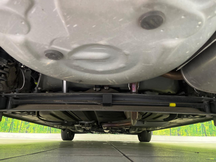 2016 Toyota Sienta DBA-NSP170G (UW-6a16612b271ea)[27]