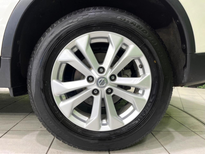2015 Nissan X-Trail DBA-NT32 (UW-6a1661308e954)[10]