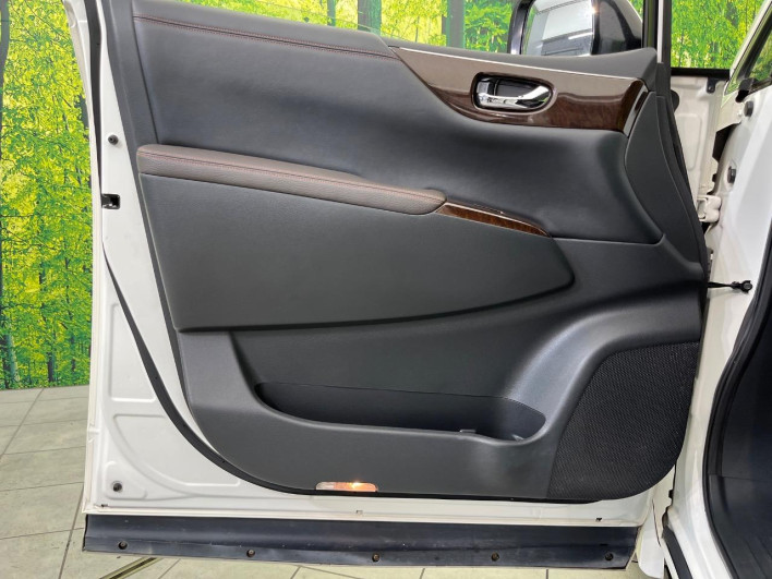 2010 Nissan Elgrand DBA-PE52 (UW-6a166133d2ee4)[28]