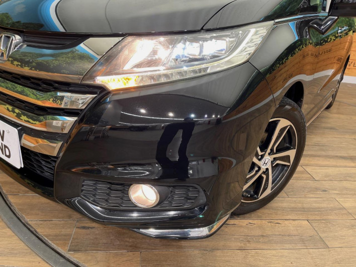 2016 Honda Odyssey DBA-RC2 (UW-6a16613529730)[17]