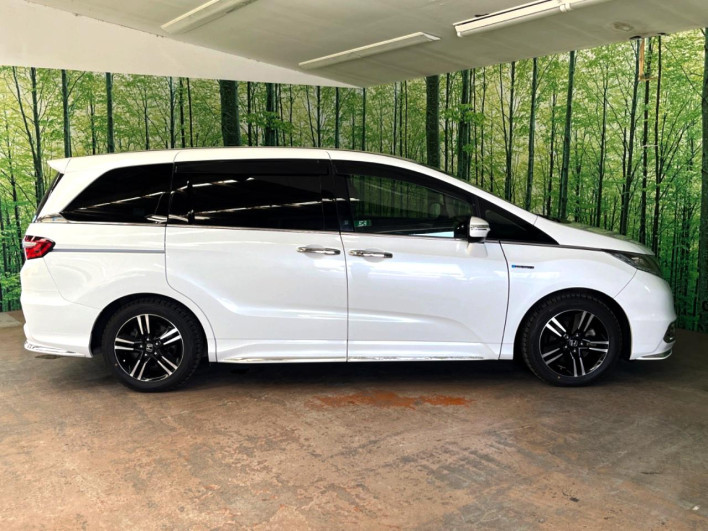 2017 Honda Odyssey Hybrid DAA-RC4 (UW-6a166135b41db)[22]