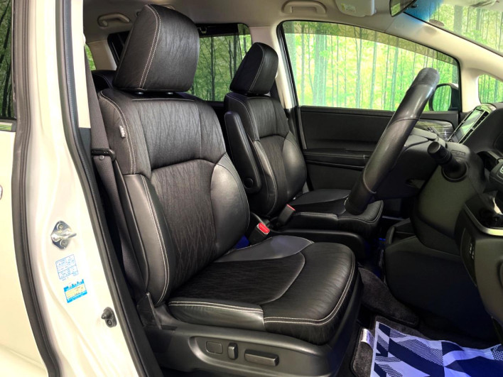 2017 Honda Odyssey Hybrid DAA-RC4 (UW-6a166135b41db)[16]