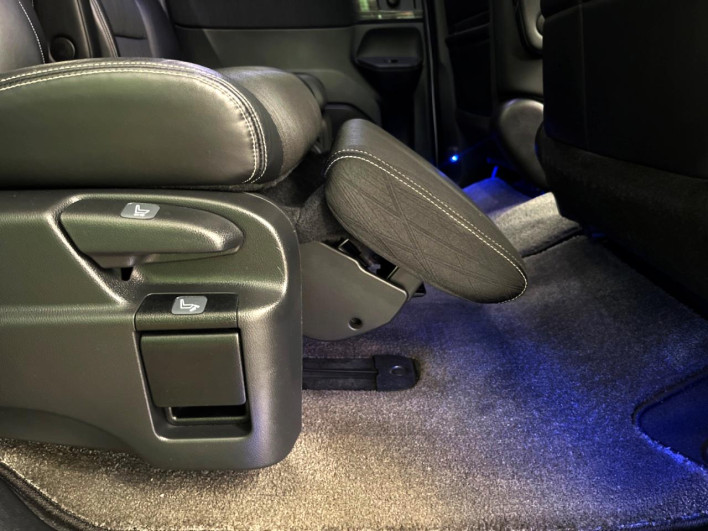 2017 Honda Odyssey Hybrid DAA-RC4 (UW-6a166135b41db)[19]