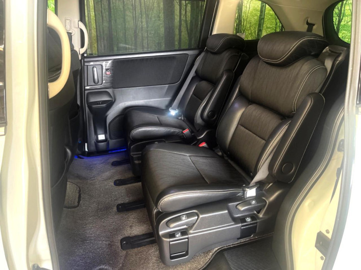 2017 Honda Odyssey Hybrid DAA-RC4 (UW-6a166135b41db)[8]