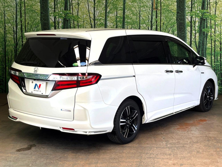 2017 Honda Odyssey Hybrid DAA-RC4 (UW-6a166135b41db)[23]