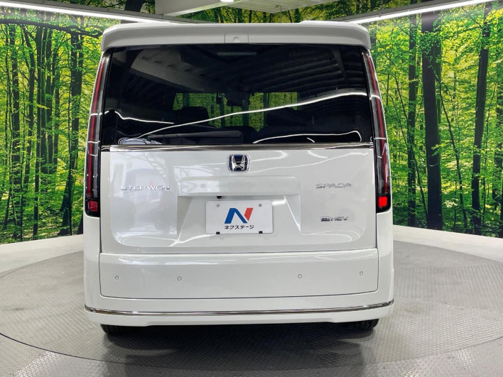 2023 Honda Step Wagon 6AA-RP8 (UW-6a166139e8fe9)[18]