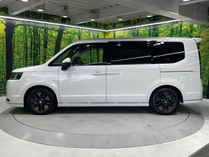 2023 Honda Step Wagon 6AA-RP8 (UW-6a166139e8fe9)[20]