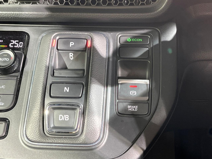 2024 Honda Step Wagon 6AA-RP8 (UW-6a16613a49d1c)[24]