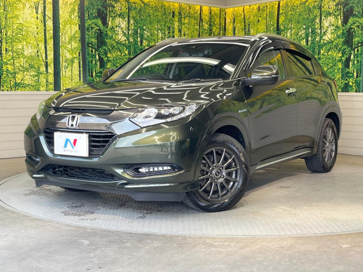 2017 Honda VEZEL DAA-RU3 (UW-6a16613c86f63)[0]