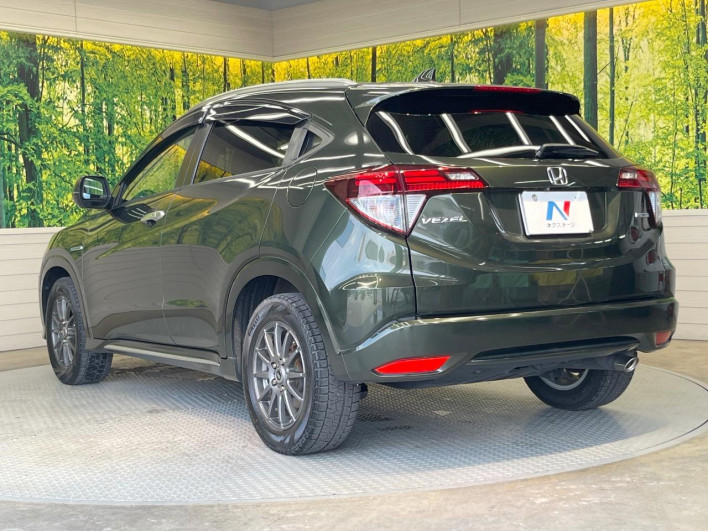 2017 Honda VEZEL DAA-RU3 (UW-6a16613c86f63)[25]