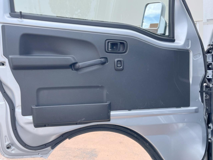 2018 Daihatsu Hiace Truck EBD-S500P (UW-6a166146e8aaf)[12]