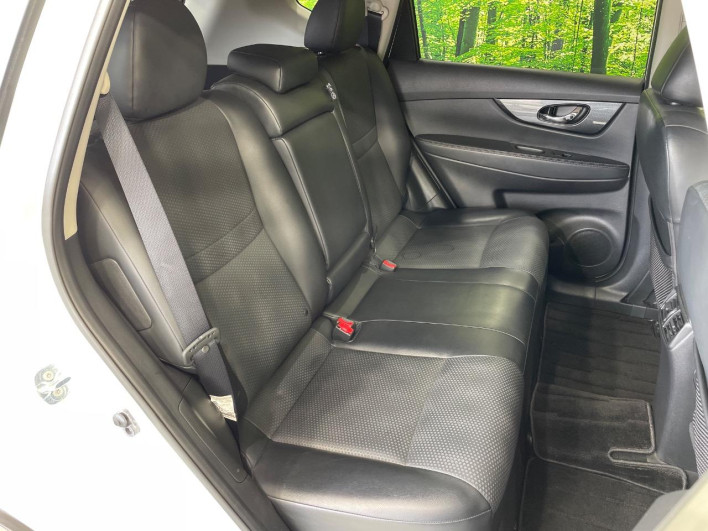 2016 Nissan X-Trail DBA-T32 (UW-6a16614f1f6d4)[29]