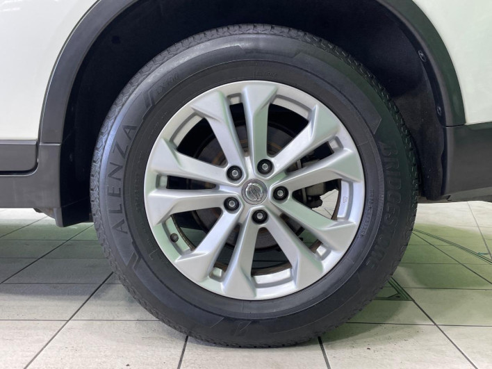 2016 Nissan X-Trail DBA-T32 (UW-6a16614f1f6d4)[11]