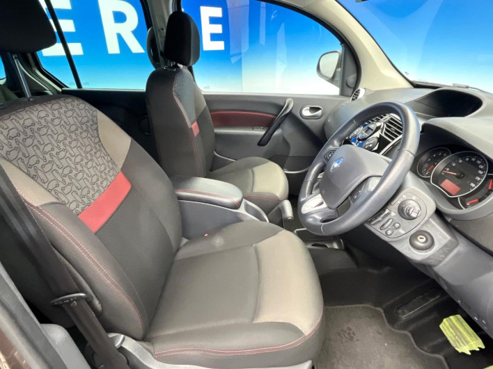 2019 Renault Kangoo ABA-KWH5F1 (UW-6a16615988f99)[26]